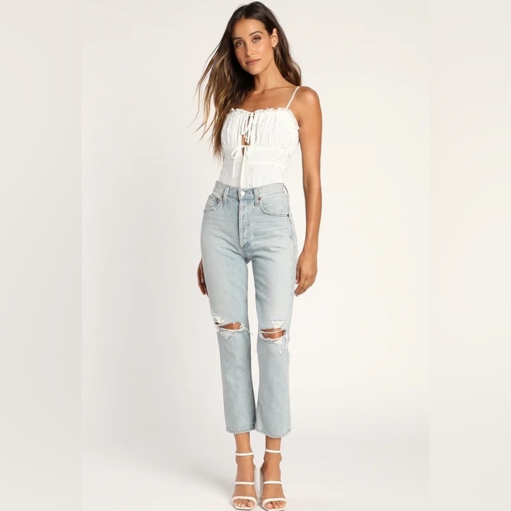 Lulu’s Romance The Room White Embroidered Tie Front Bodysuit NEW